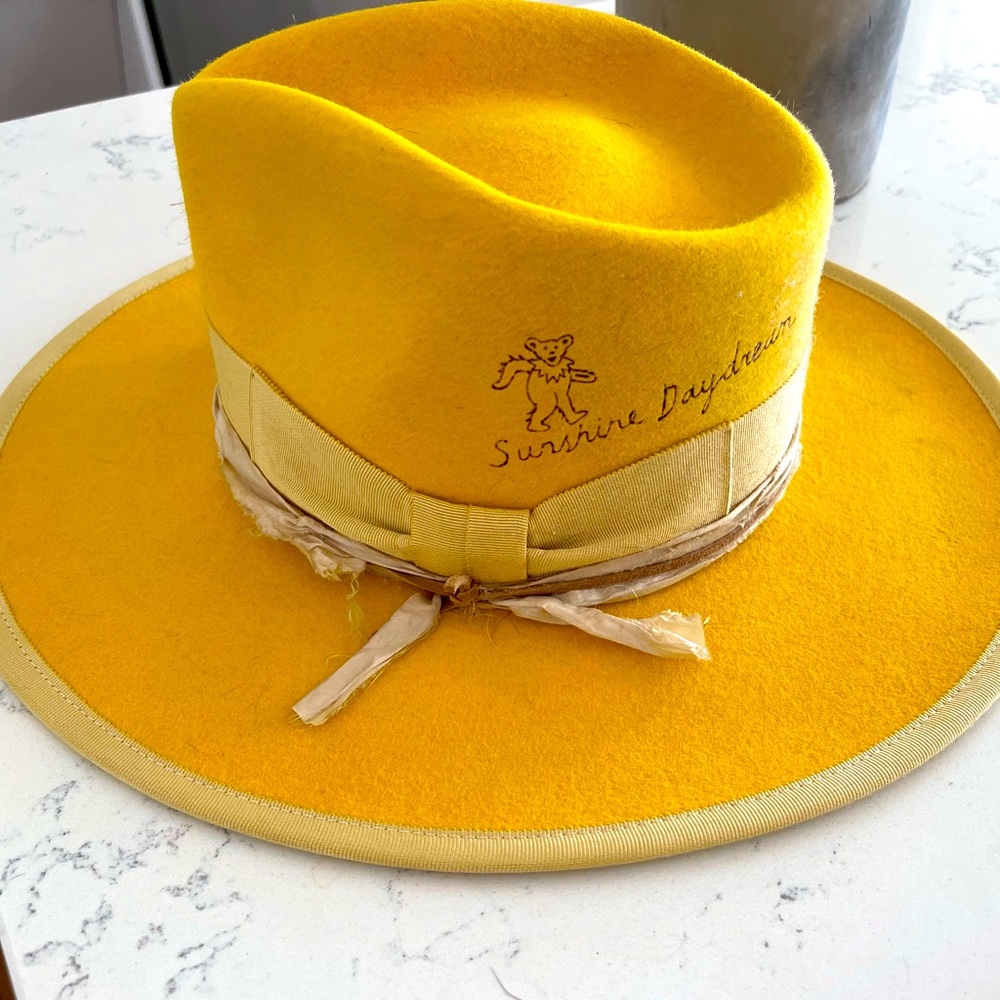 Teressa Foglia “Sunshine Daydream” Custom Felt Hat